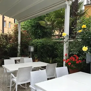  Hotel Ristorante I Cherubini
